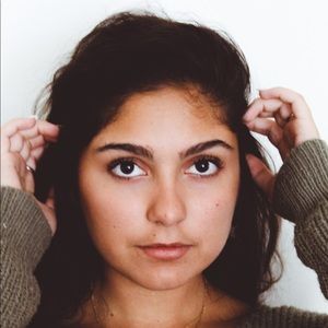 Meet your Posher, Ivette